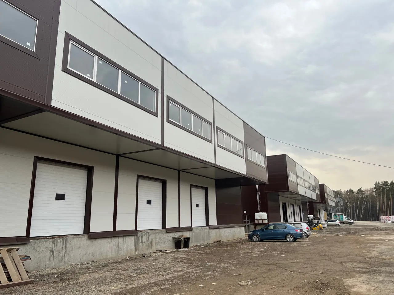 Каркасный склад с сэндвич-панелями 18х36х6.3 м